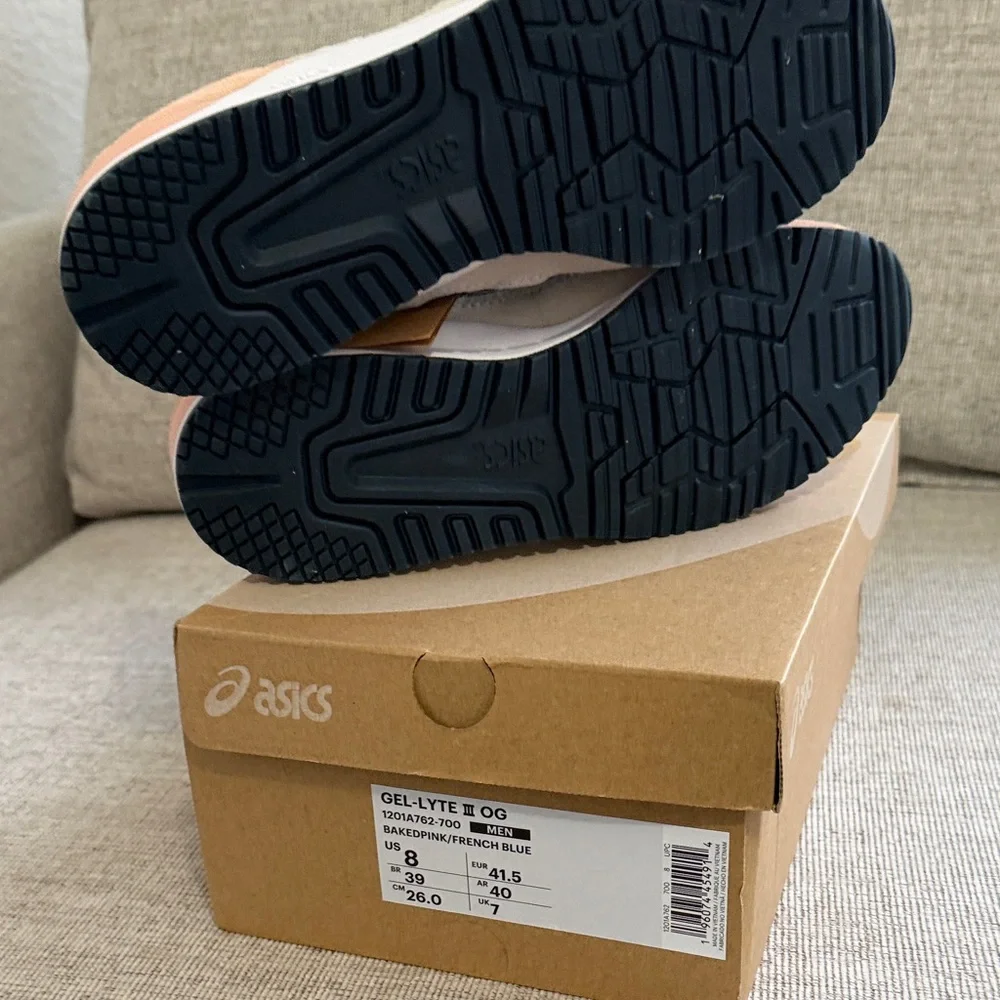 ASICS Peach and Black Athletic Shoes Gel-Lyte OG - Picture 3 of 6